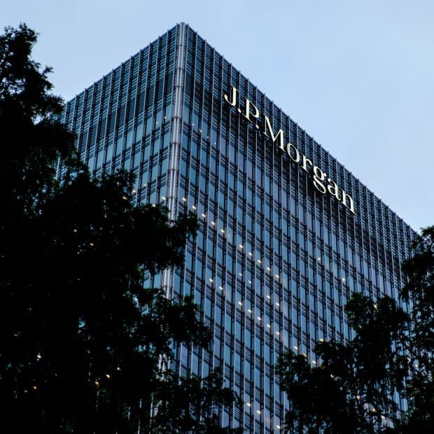 摩根大通发出警告:债务与GDP比率危机加剧,风险资产面临洗劫风险